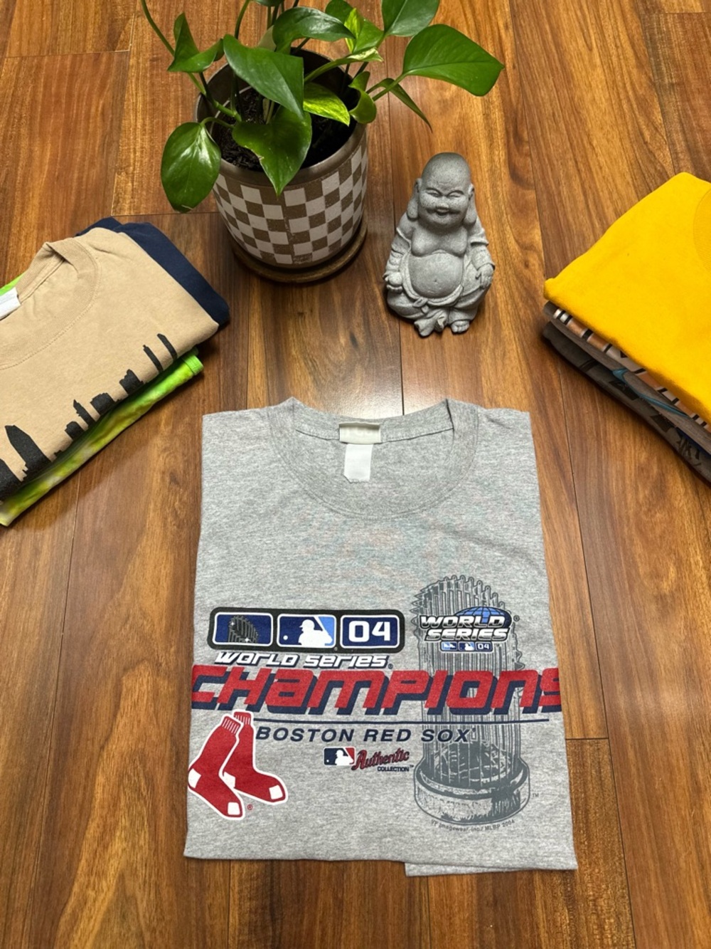Rare Vintage 2004 Boston Red Sox World Series Champions Tee